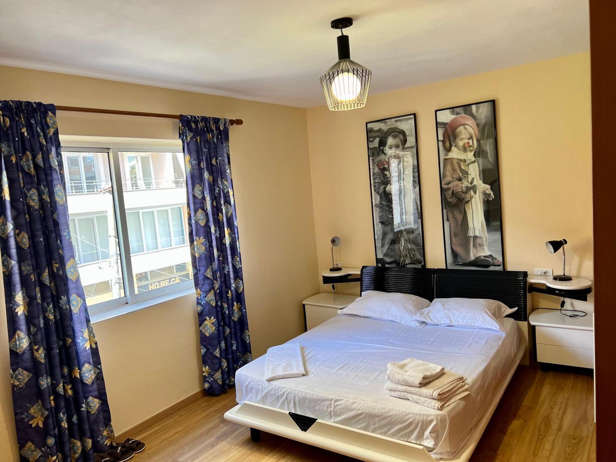 Skanderbeg Square Apartment ティラナ エクステリア 写真