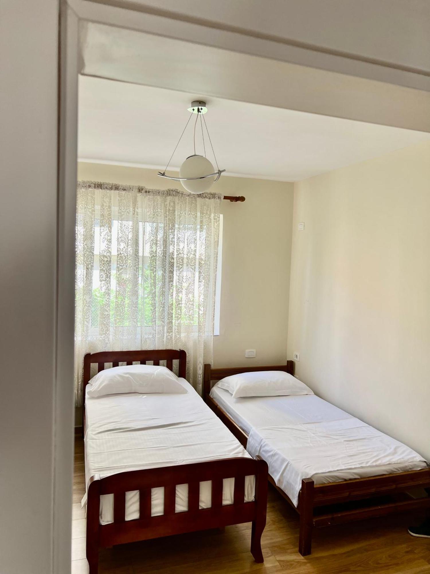Skanderbeg Square Apartment ティラナ エクステリア 写真